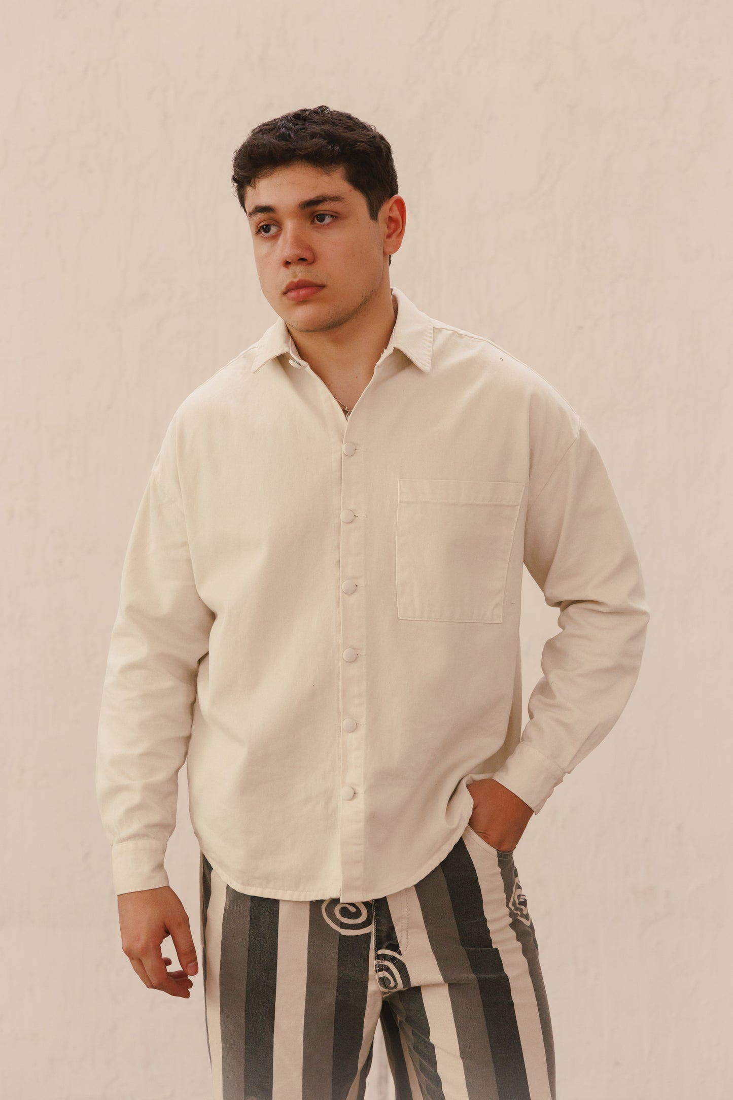 Camisa Fluir con tu Esencia Unisex crema